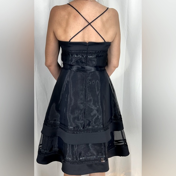 Dave & Johnny Formal Midi Dress | Small - Picture 3 of 13